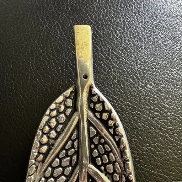 Silver Incense Holder | Pretty Leaf Shape - Picture 8 of 9